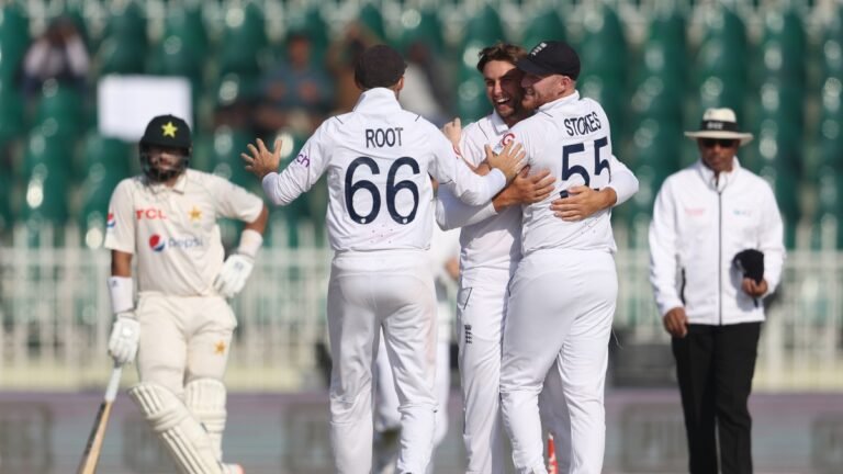 PAK vs ENG Test