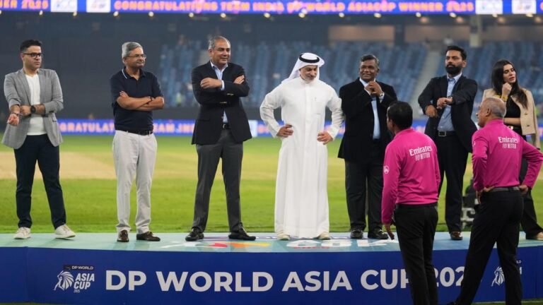 Women’s Asia Cup Trophy Controversy